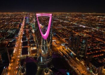 إدانات عربية وإسلامية واسعة لاعتداءات ميليشيا الحوثي الإرهابية  على المنشأت والمطارات السعودية.