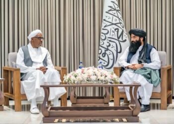 مبعوث «التعاون الإسلامي» يبحث مع وزير الداخلية الأفغاني في كابل مسارات الدعم الإنساني والتنموي