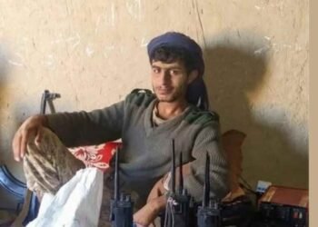 مقتل قيادي حوثي وإصابة 23 عنصراً  في معارك تعز